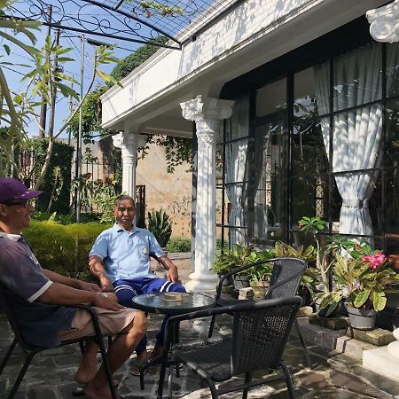 Argya Guesthouse 요그야카르타 외부 사진