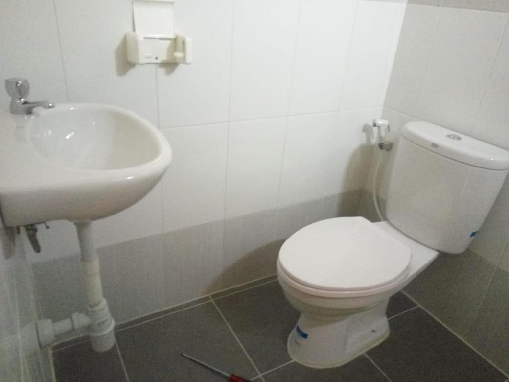 Argya Guesthouse 요그야카르타 외부 사진