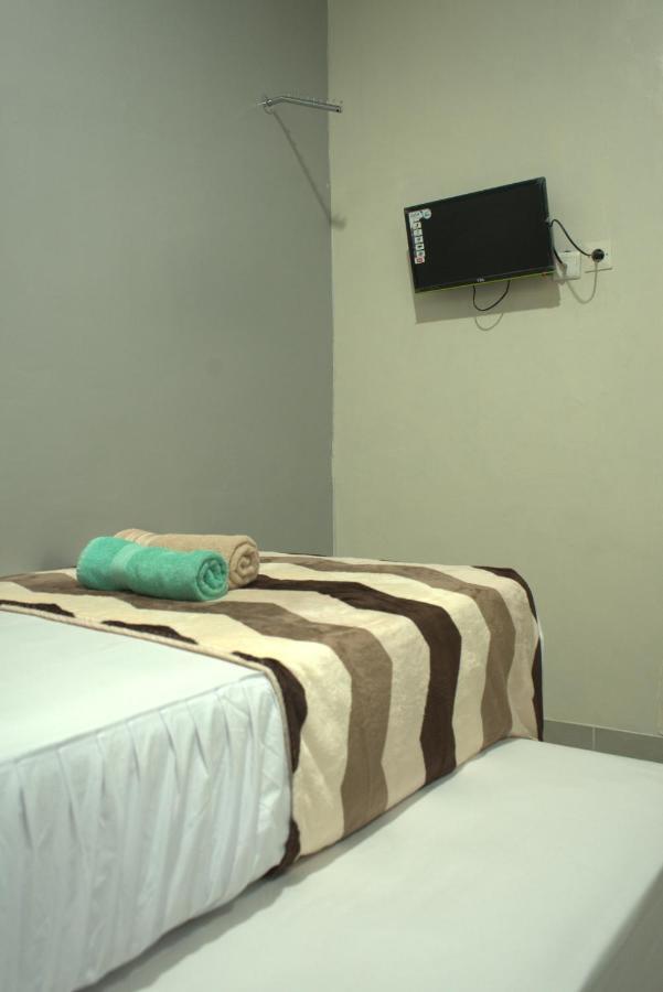 Argya Guesthouse 요그야카르타 외부 사진