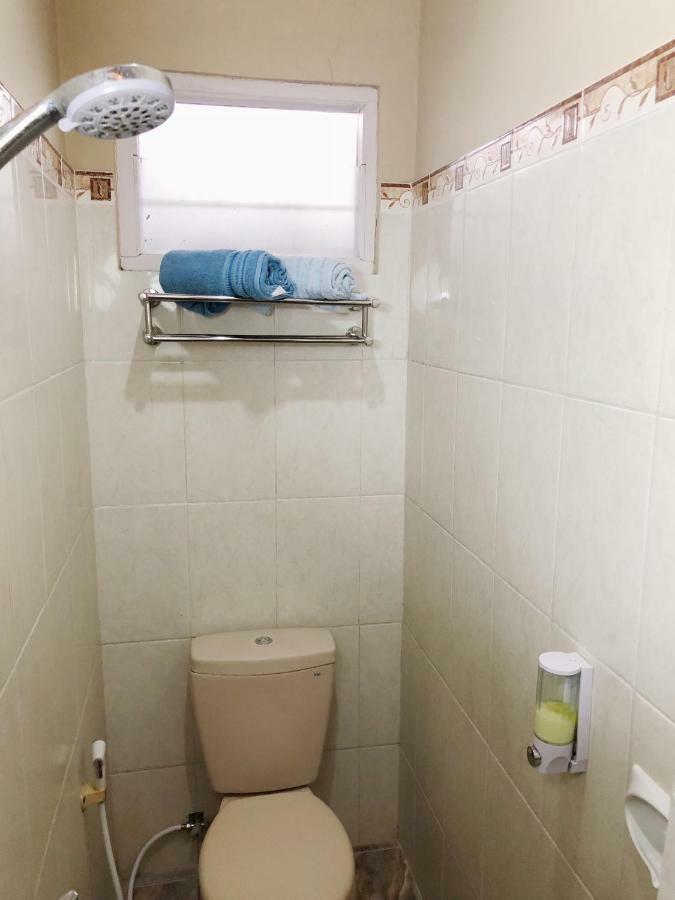 Argya Guesthouse 요그야카르타 외부 사진