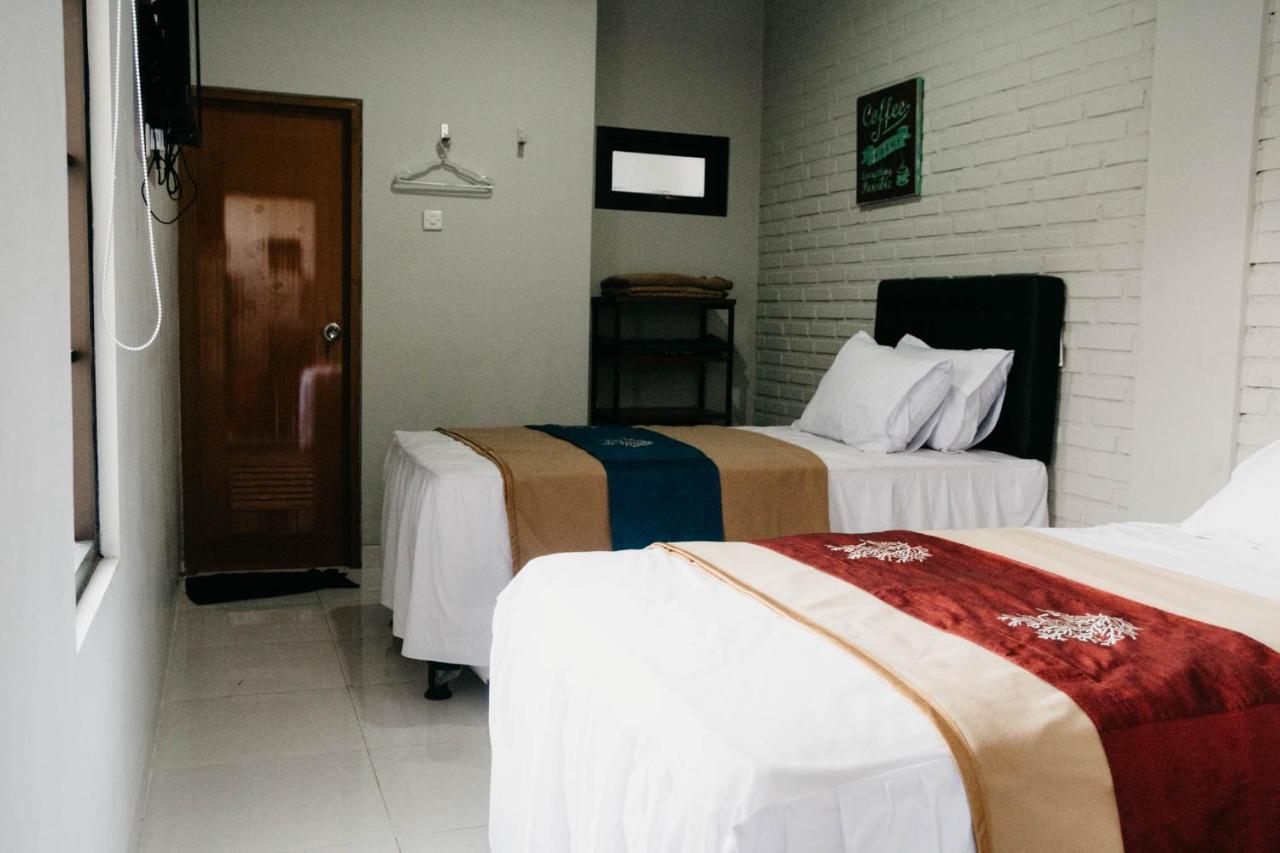 Argya Guesthouse 요그야카르타 외부 사진